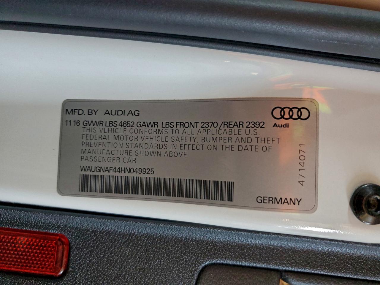 2017 Audi A4 Premium VIN: WAUGNAF44HN049925 Lot: 95777515