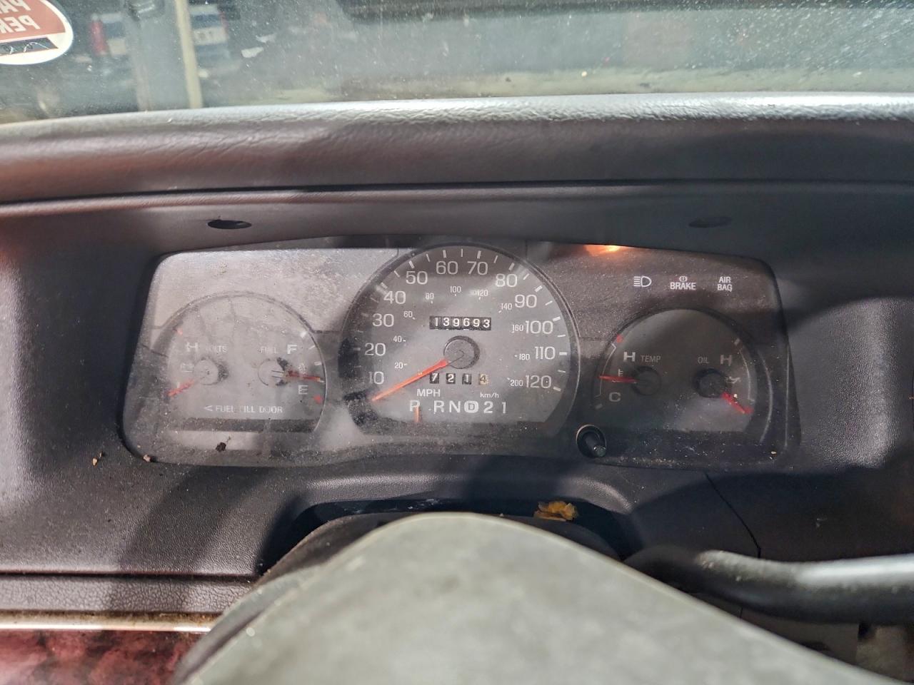 2001 Mercury Grand Marquis Gs VIN: 2MEFM74W31X662579 Lot: 94908525