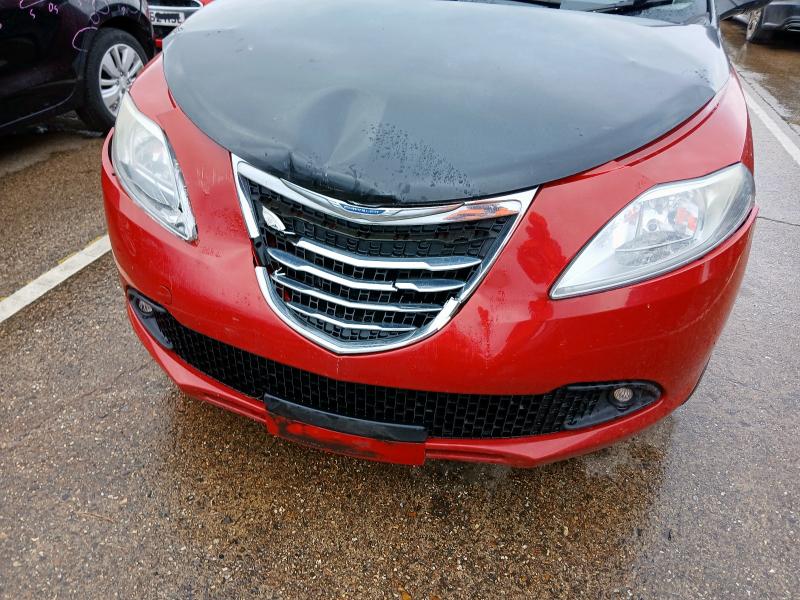 2012 CHRYSLER YPSILON 1.2 BLACK AND RED 5DR