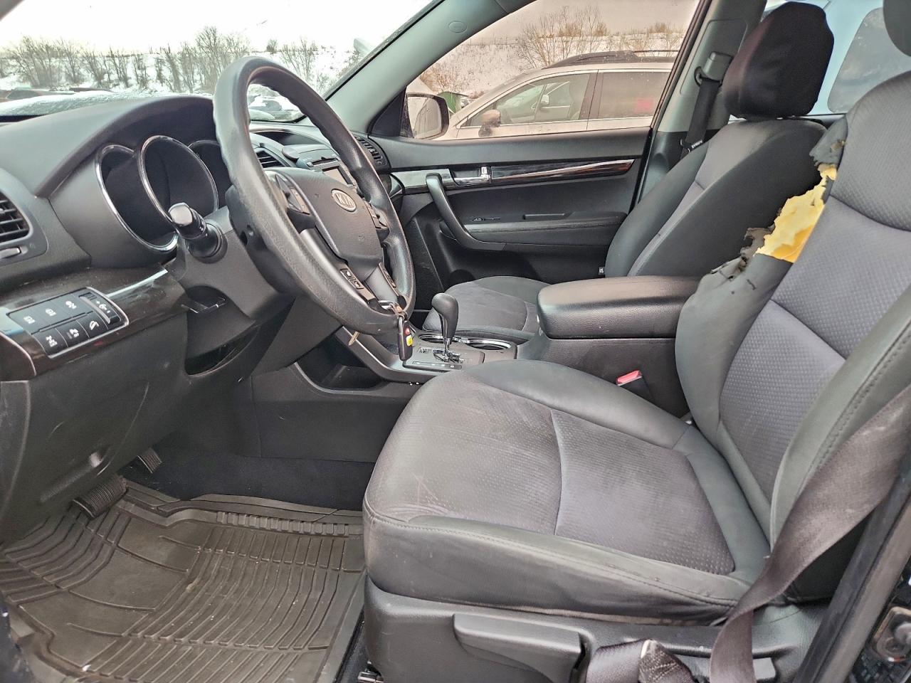 2012 Kia Sorento Base VIN: 5XYKTDA60CG300128 Lot: 95760925