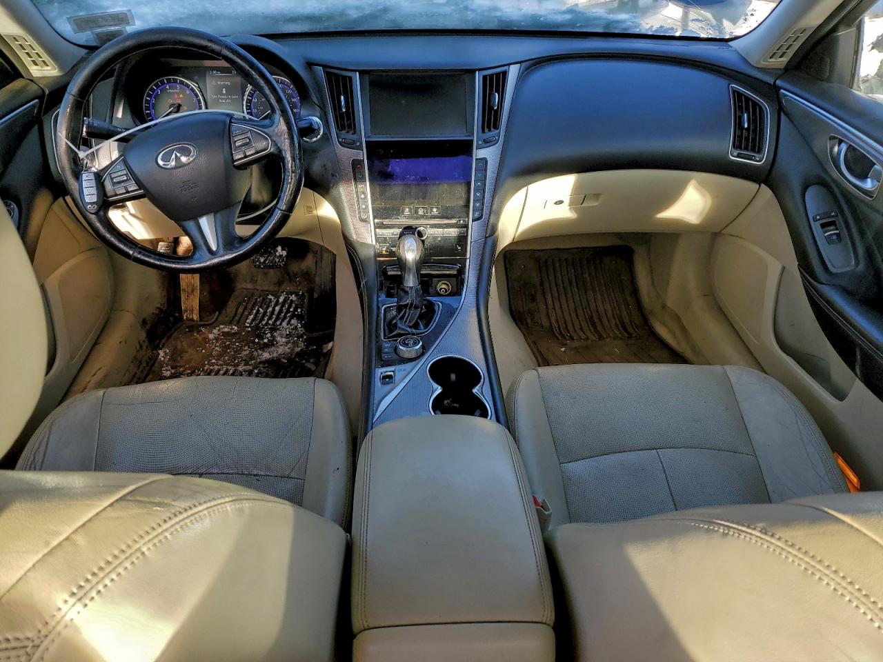 2015 Infiniti Q50 Base VIN: JN1BV7AR4FM398222 Lot: 94950745