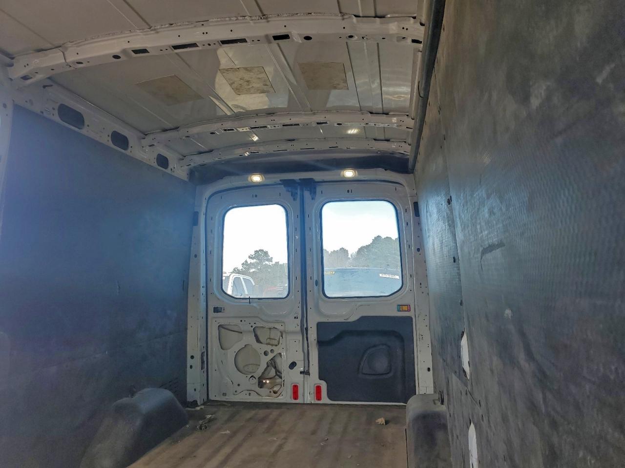 2020 Ford Transit T-250 VIN: 1FTBR1C81LKB16905 Lot: 96388595