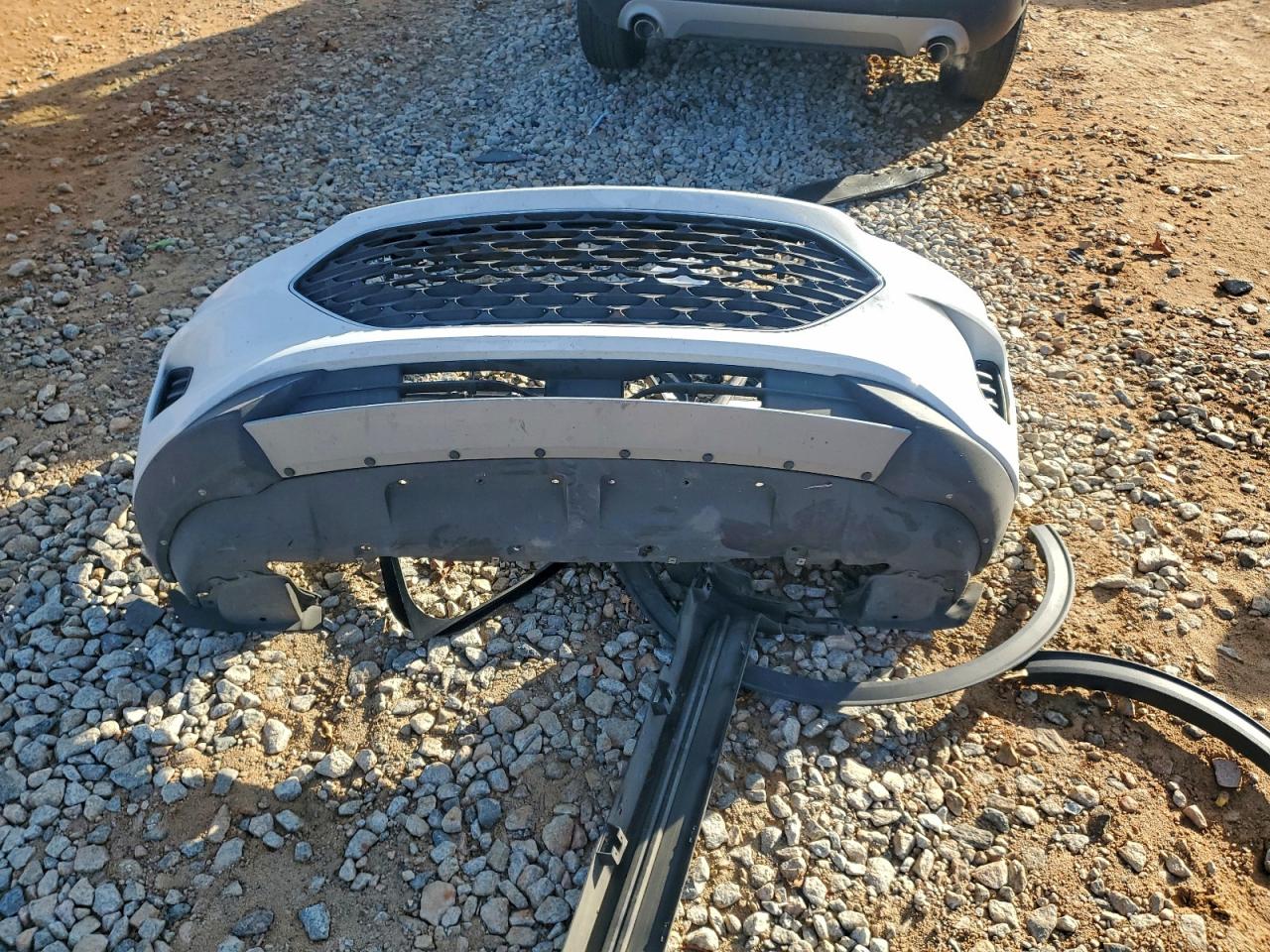 2022 Ford Escape Se VIN: 1FMCU9G65NUA83324 Lot: 94295455