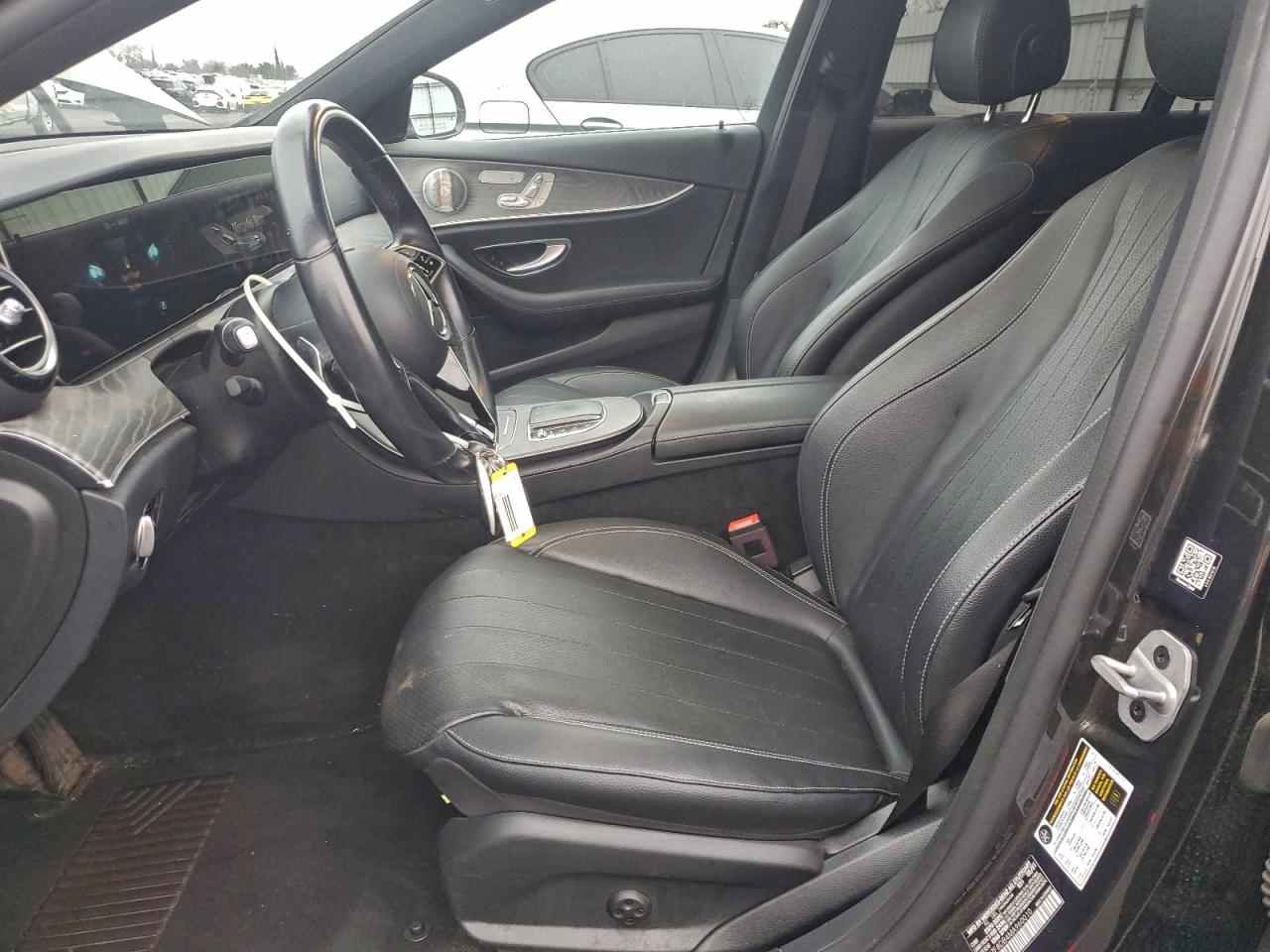 2021 Mercedes-Benz E 350 VIN: W1KZF8DB4MA960010 Lot: 95501965