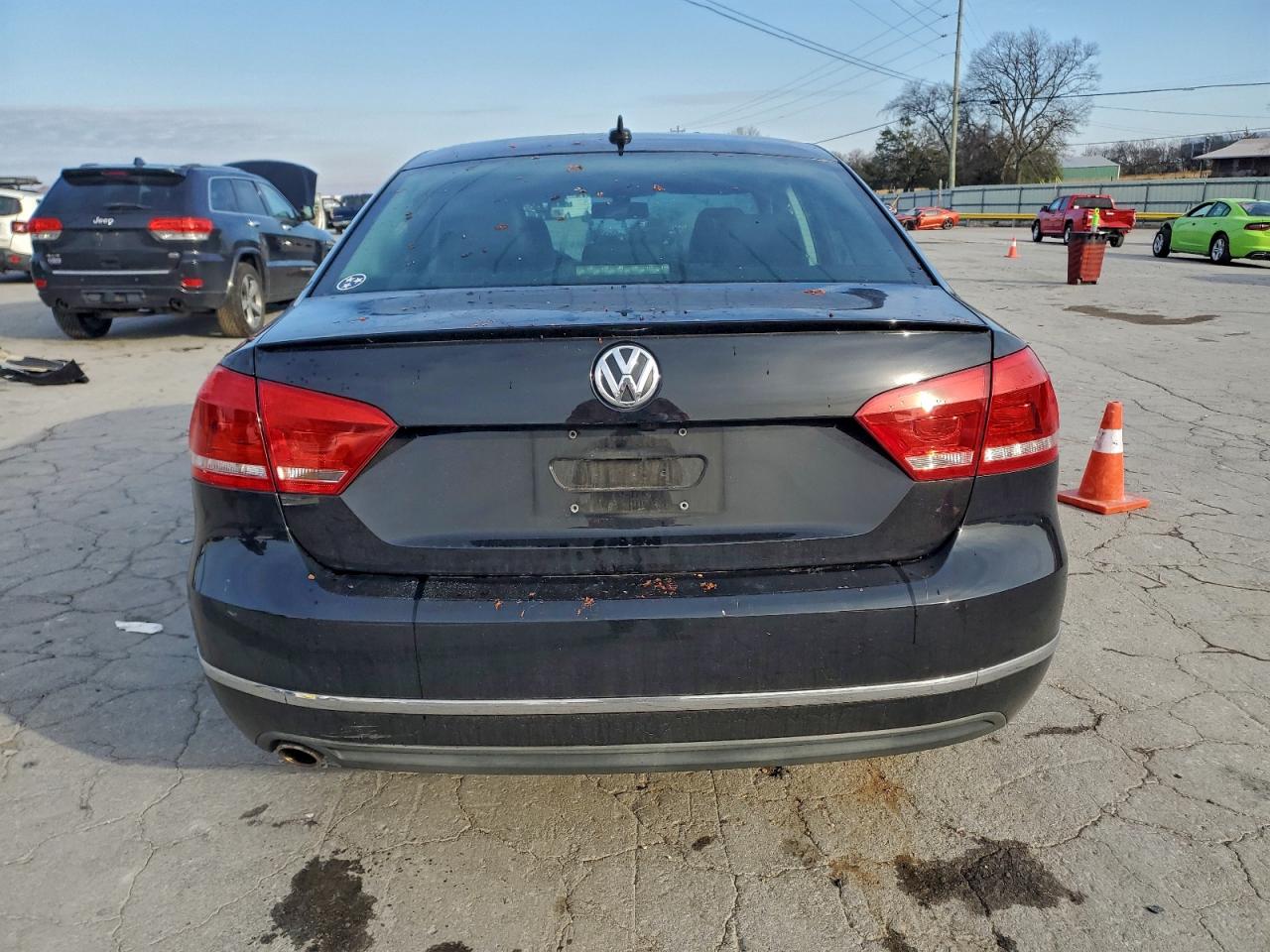 2015 Volkswagen Passat Sel VIN: 1VWCV7A31FC035473 Lot: 95334655