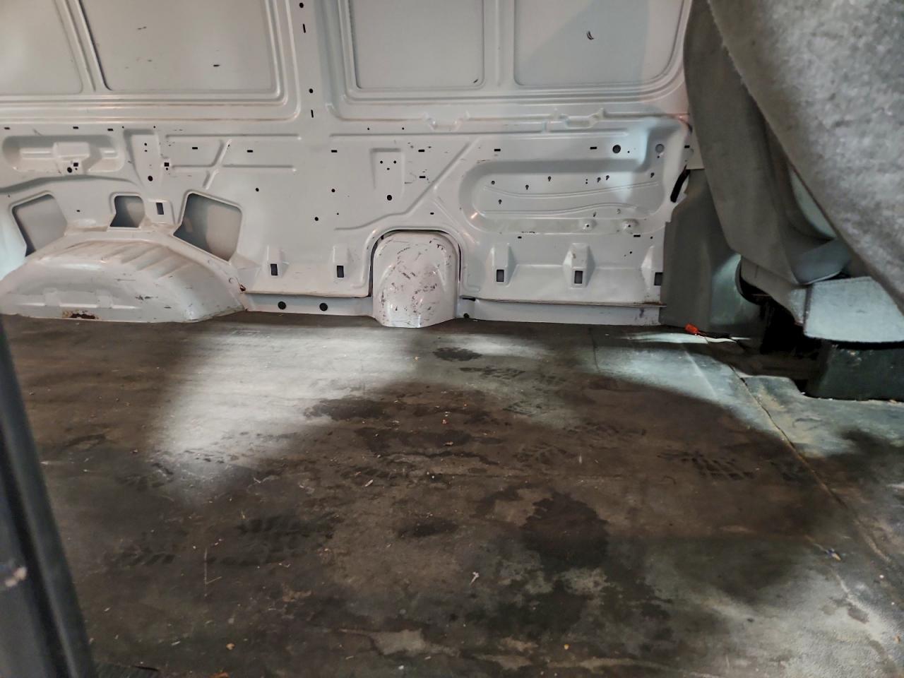 2013 Ford Econoline E150 Van VIN: 1FTNE1EW7DDB01271 Lot: 95005435