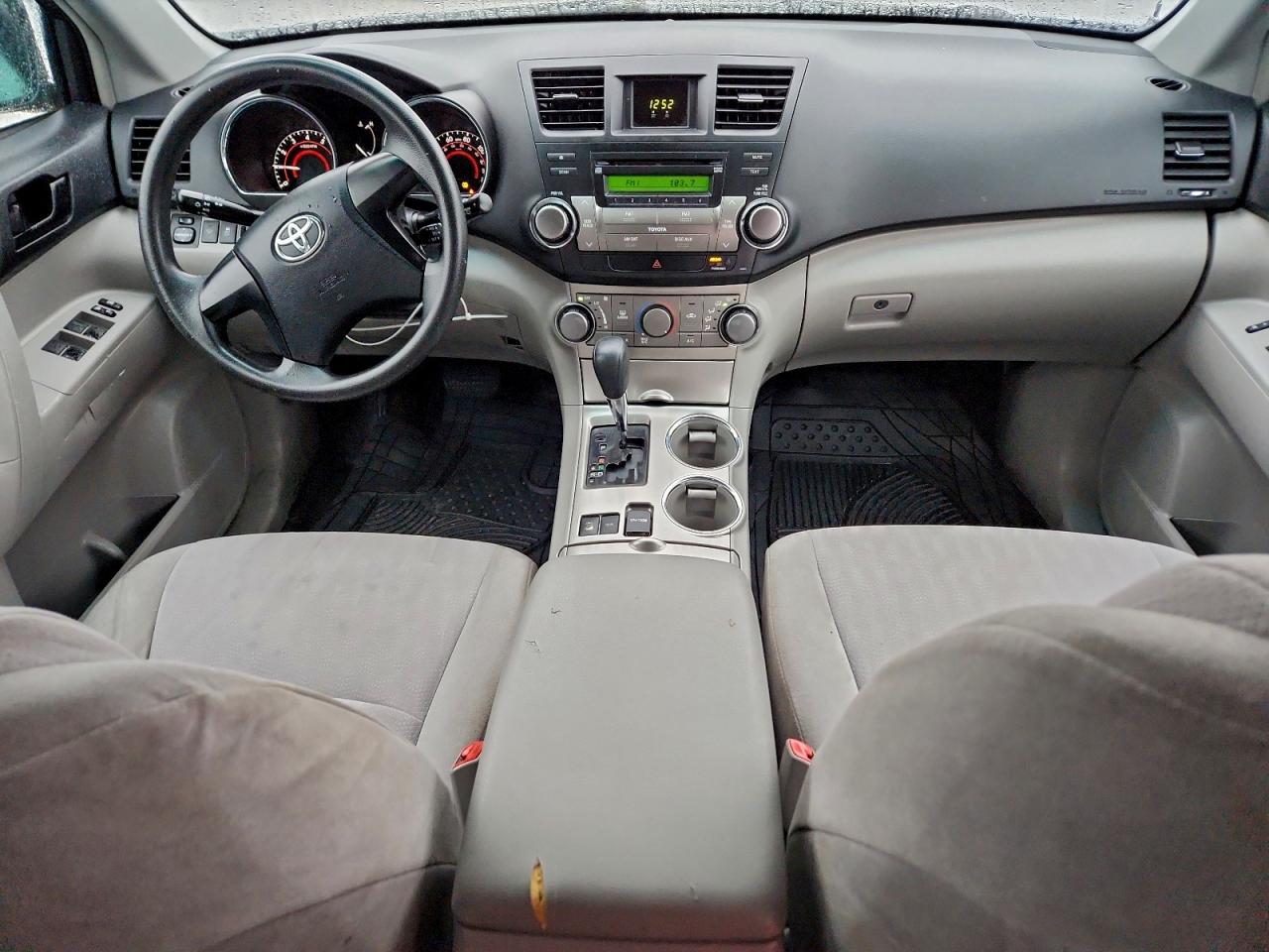 2011 Toyota Highlander Base VIN: 5TDBK3EH5BS062819 Lot: 97783075