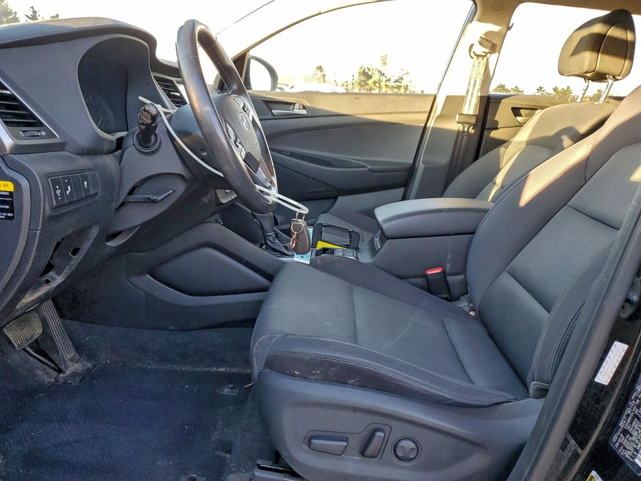 2018 Hyundai Tucson Sport VIN: KM8J3CAL1JU792574 Lot: 94263215