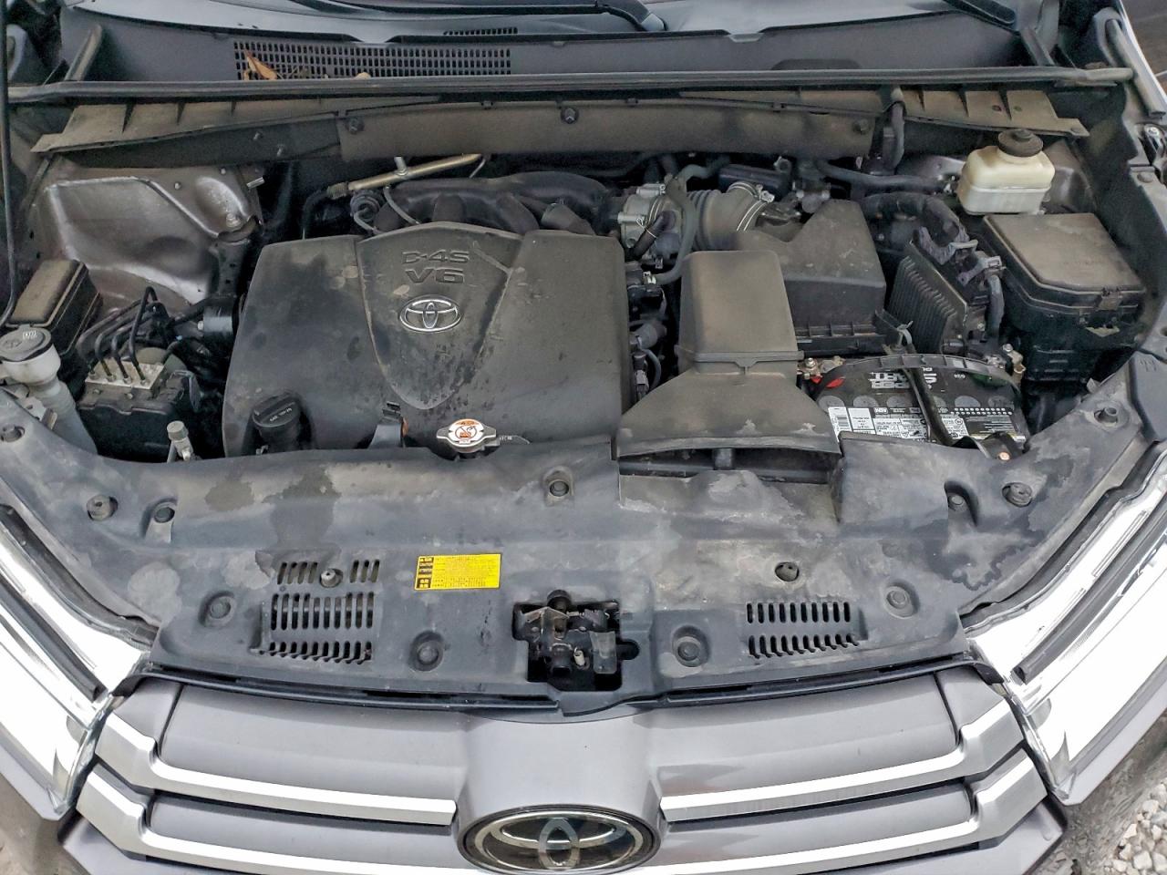 2018 Toyota Highlander Se VIN: 5TDJZRFH6JS559918 Lot: 94287795