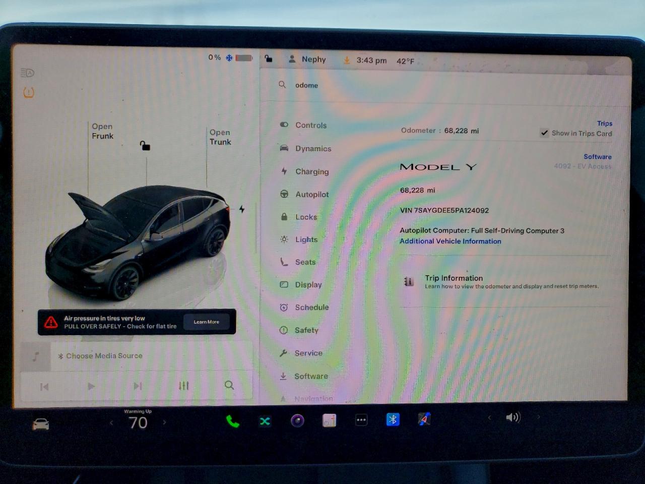 2023 Tesla Model Y VIN: 7SAYGDEE5PA124092 Lot: 94333795