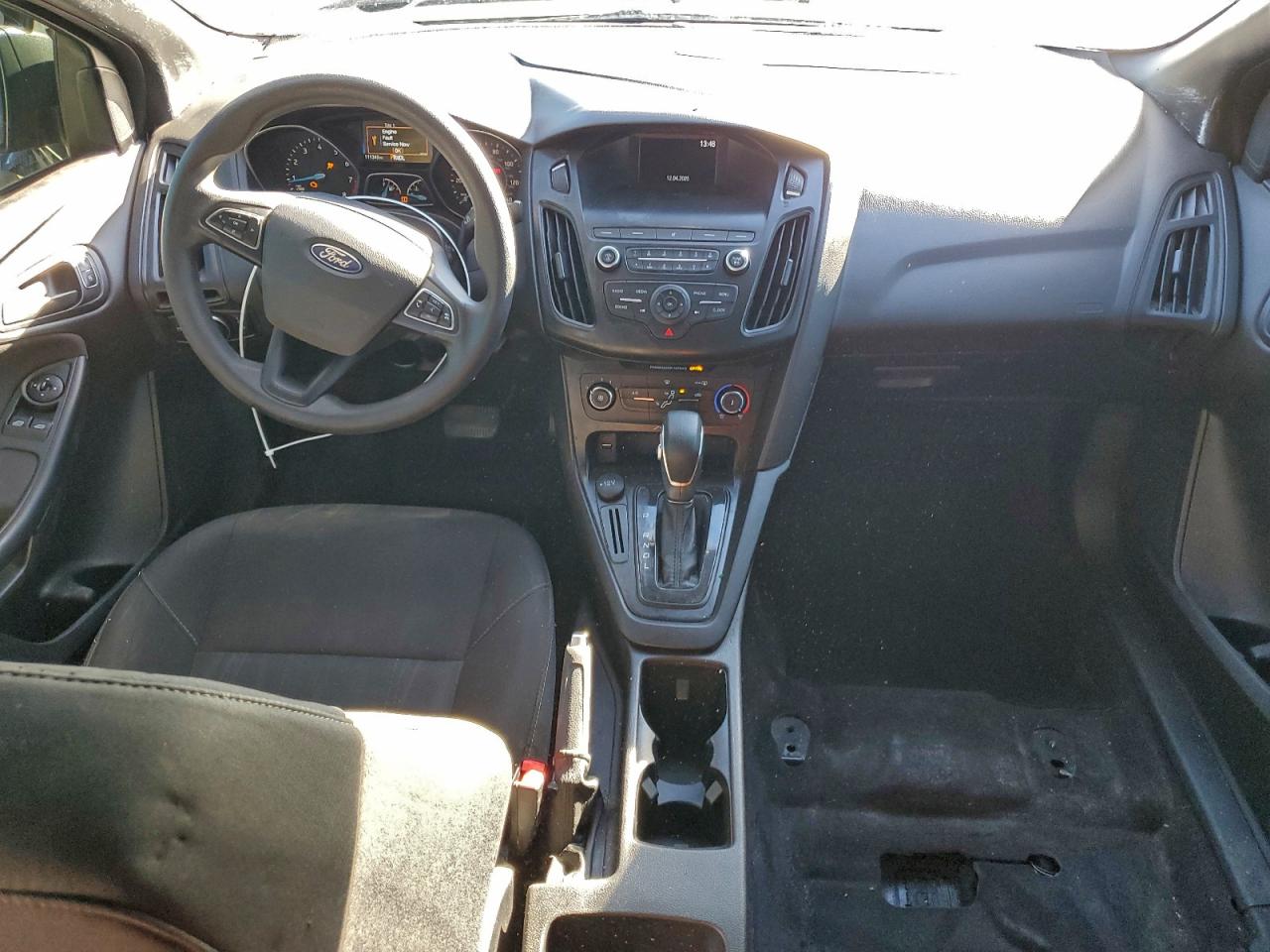 2018 Ford Focus S VIN: 1FADP3E29JL304054 Lot: 95289235