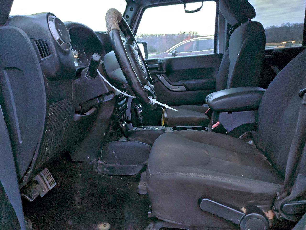 2015 Jeep Wrangler Unlimited Sport VIN: 1C4BJWDGXFL536798 Lot: 94667255