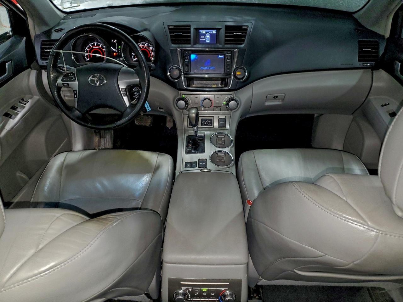 2013 Toyota Highlander Base VIN: 5TDBK3EH4DS225379 Lot: 95936935