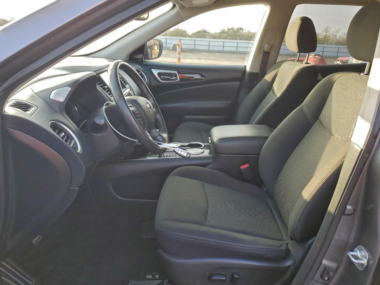 2020 Nissan Pathfinder Sv VIN: 5N1DR2BN7LC593933 Lot: 95789295