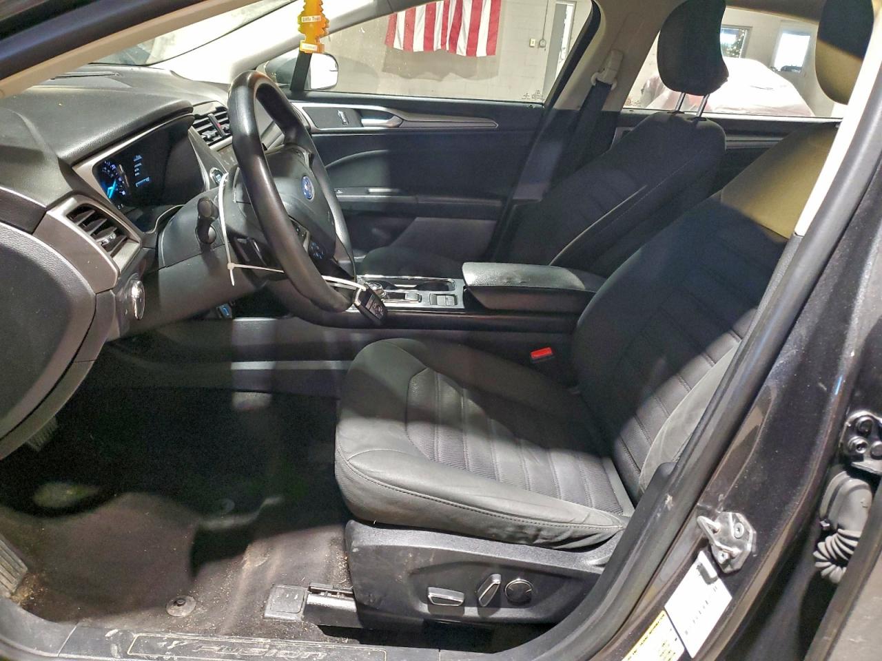 2018 Ford Fusion Se VIN: 3FA6P0HD5JR251097 Lot: 97208055