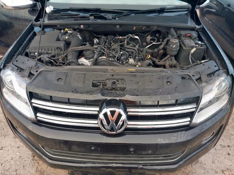 2016 VOLKSWAGEN AMAROK D/CAB PICK UP HIGHLINE 2.0 BITDI 180 BMT 4MTN AUTO
