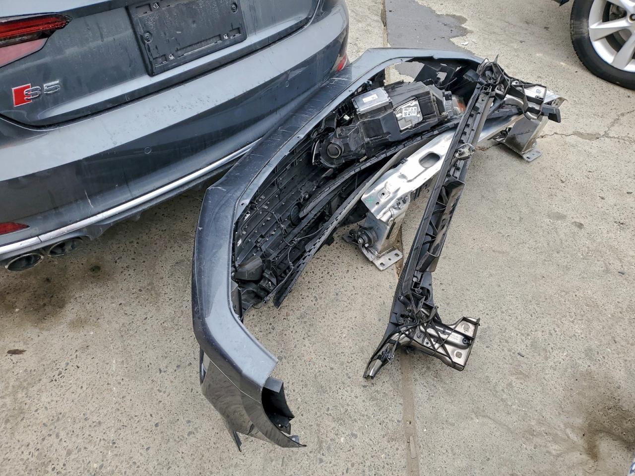 Фото: WAU24GF59JN010097