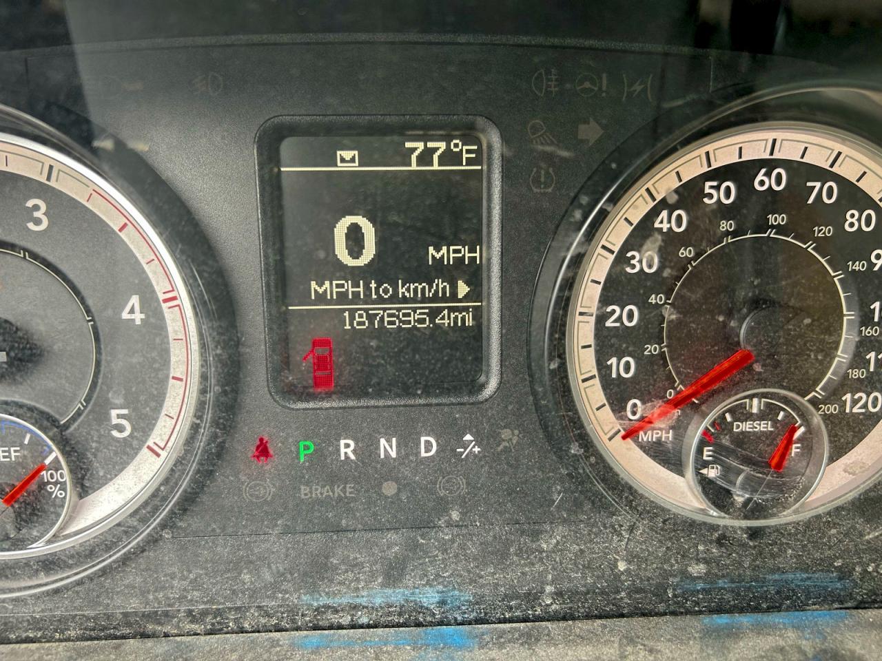 Фото: 3C7WRSBL1GG290955