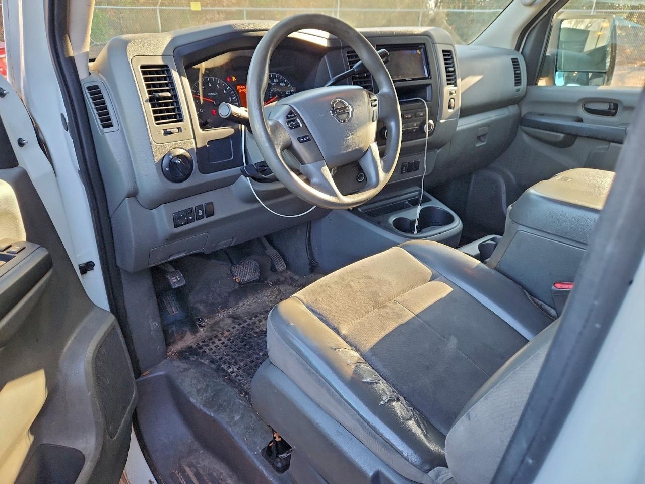 2017 Nissan Nv 2500 S VIN: 1N6BF0LY1HN806837 Lot: 96131665