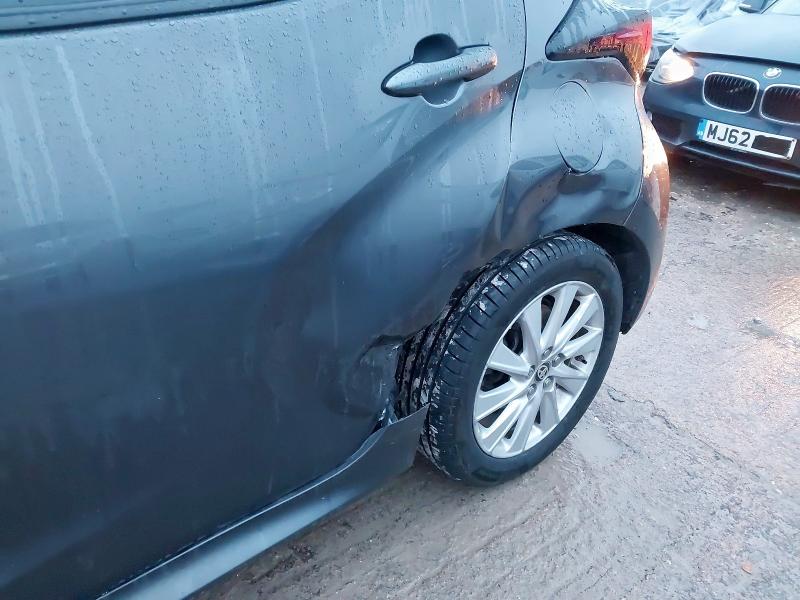 2021 TOYOTA YARIS 1.5 HYBRID ICON 5DR CVT