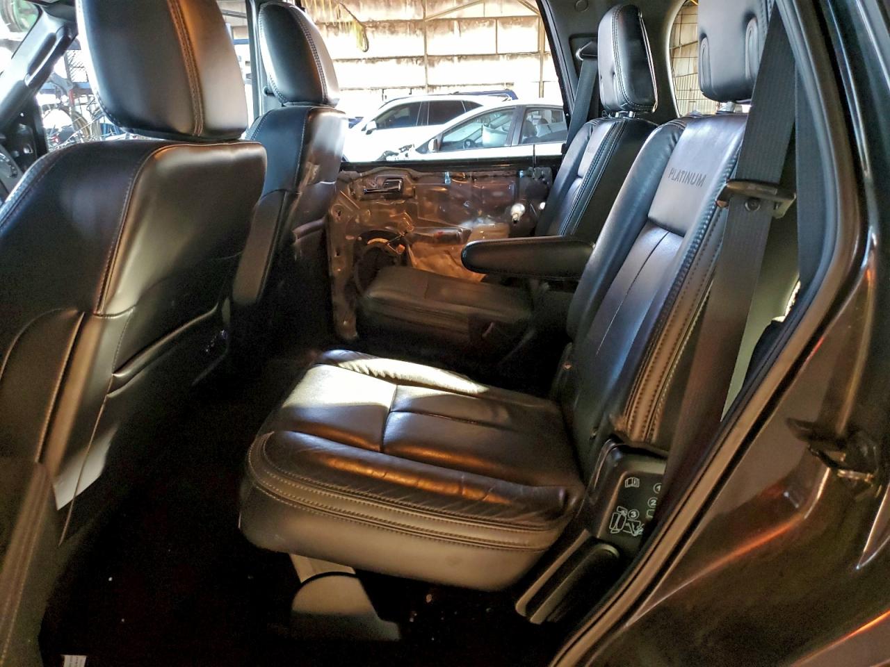 2015 Ford Expedition Platinum VIN: 1FMJU1MT8FEF28685 Lot: 94727195