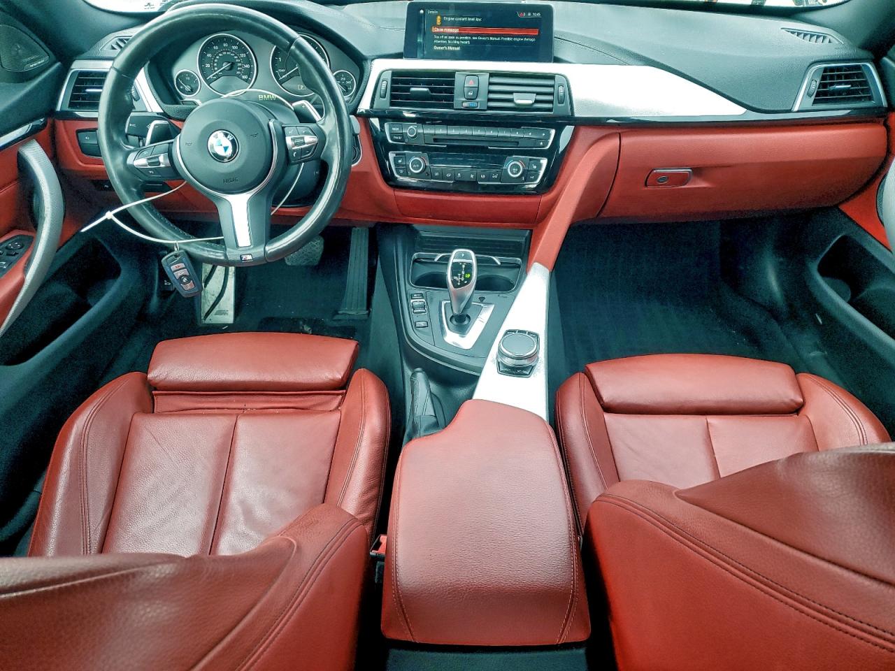 Фото: WBA4J5C51KBM65166