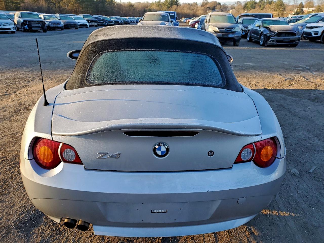 Фото: 4USBT53504LU08453