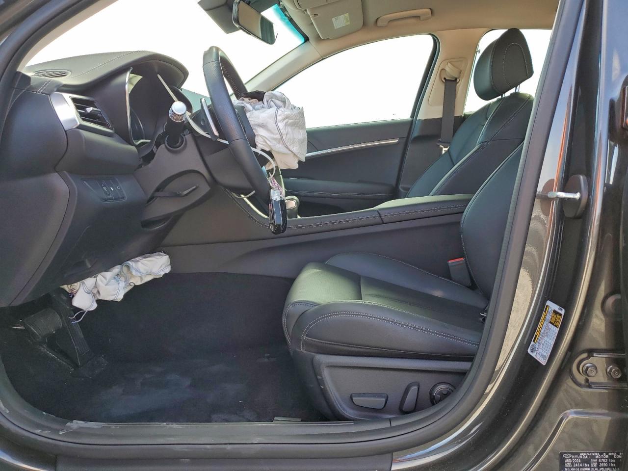 2025 Genesis G70 Base VIN: KMTG34SC9SU151372 Lot: 94979975