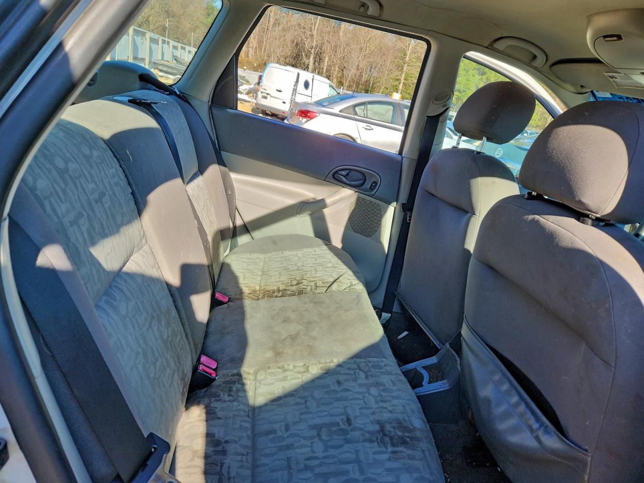 2005 Ford Focus Zxw VIN: 1FAFP36N15W279821 Lot: 94512535