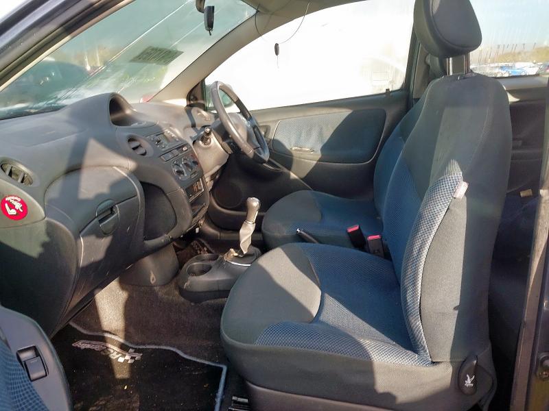 2004 TOYOTA YARIS 1.3 VVT-I BLUE 3DR