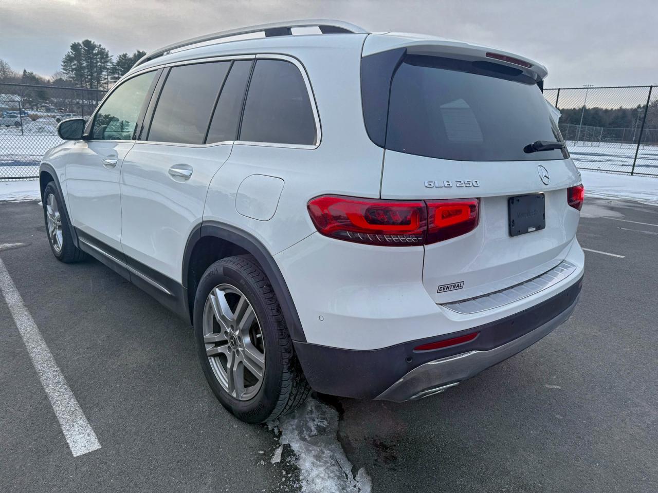 Фото: W1N4M4HB0LW019483