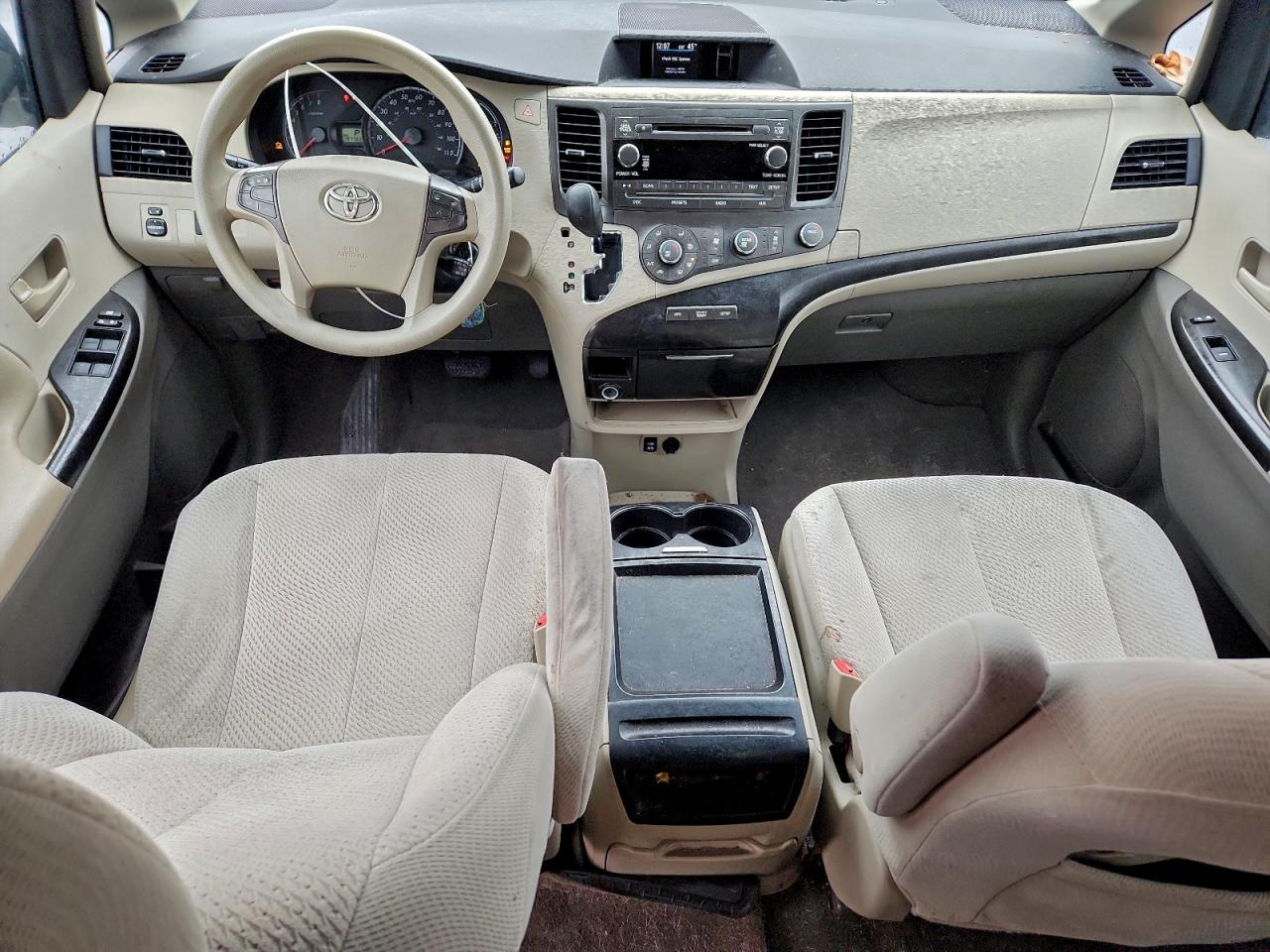 2011 Toyota Sienna Le VIN: 5TDKK3DC5BS047338 Lot: 93817455