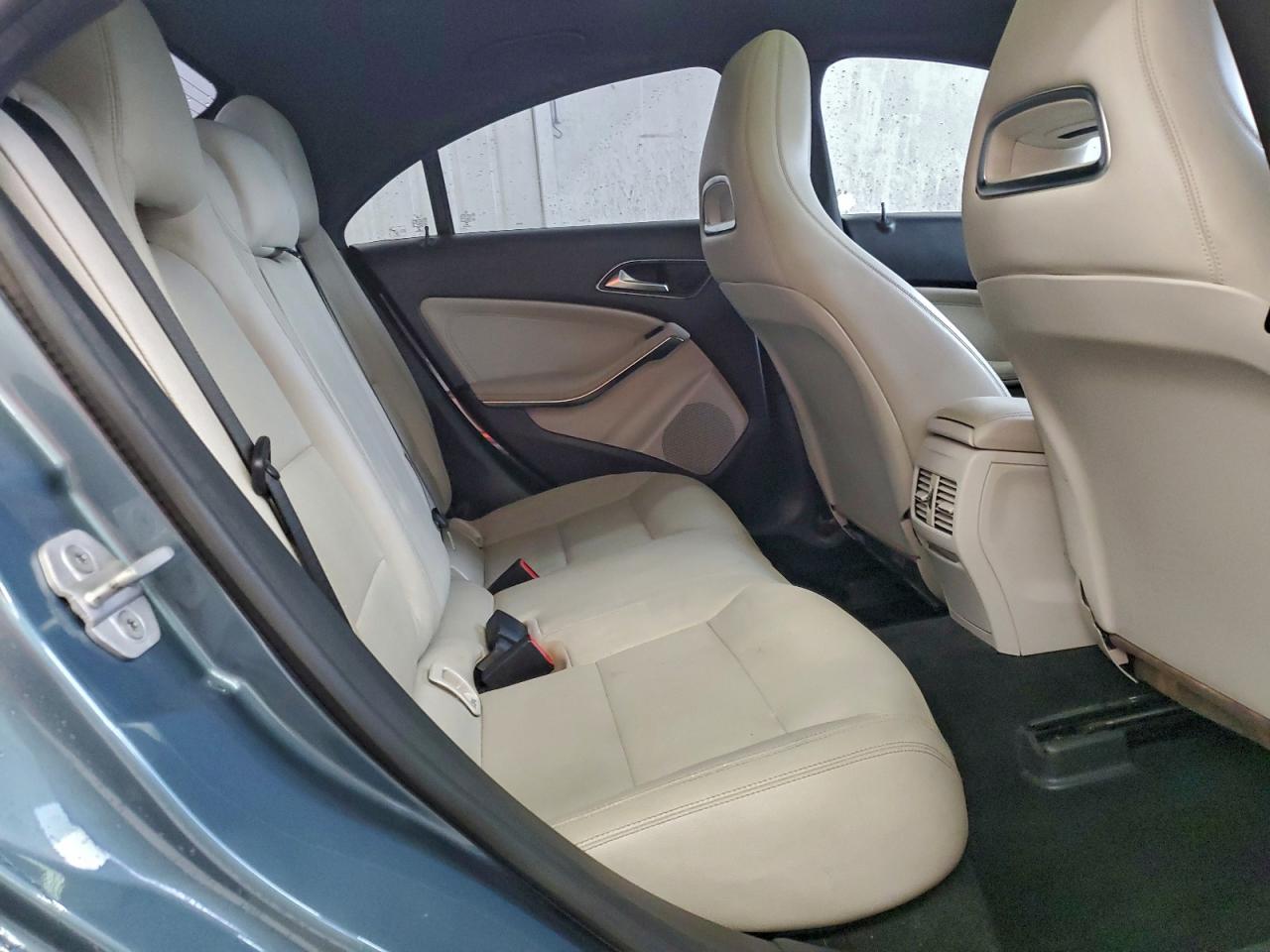 2014 Mercedes-Benz Cla 250 VIN: WDDSJ4EB5EN049847 Lot: 93938885