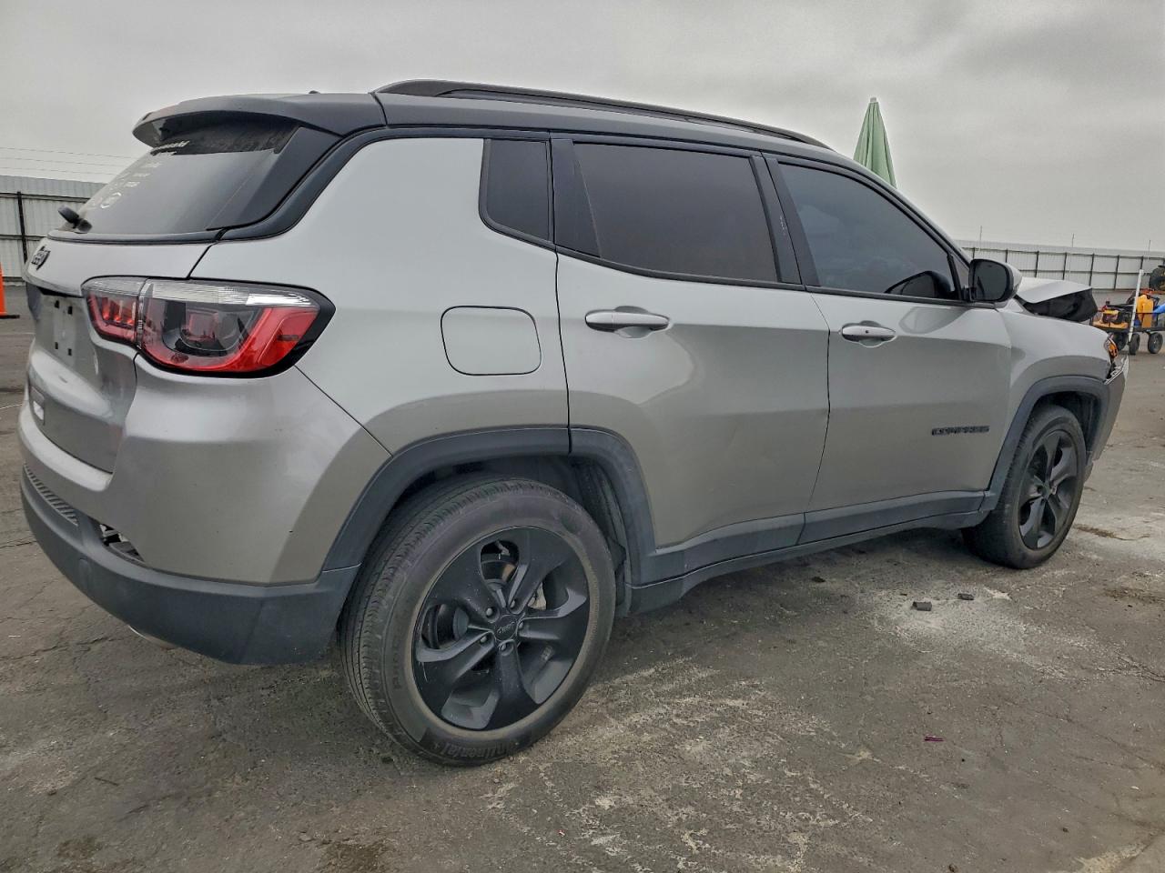 2021 Jeep Compass Latitude VIN: 3C4NJCBB4MT556159 Lot: 97975525