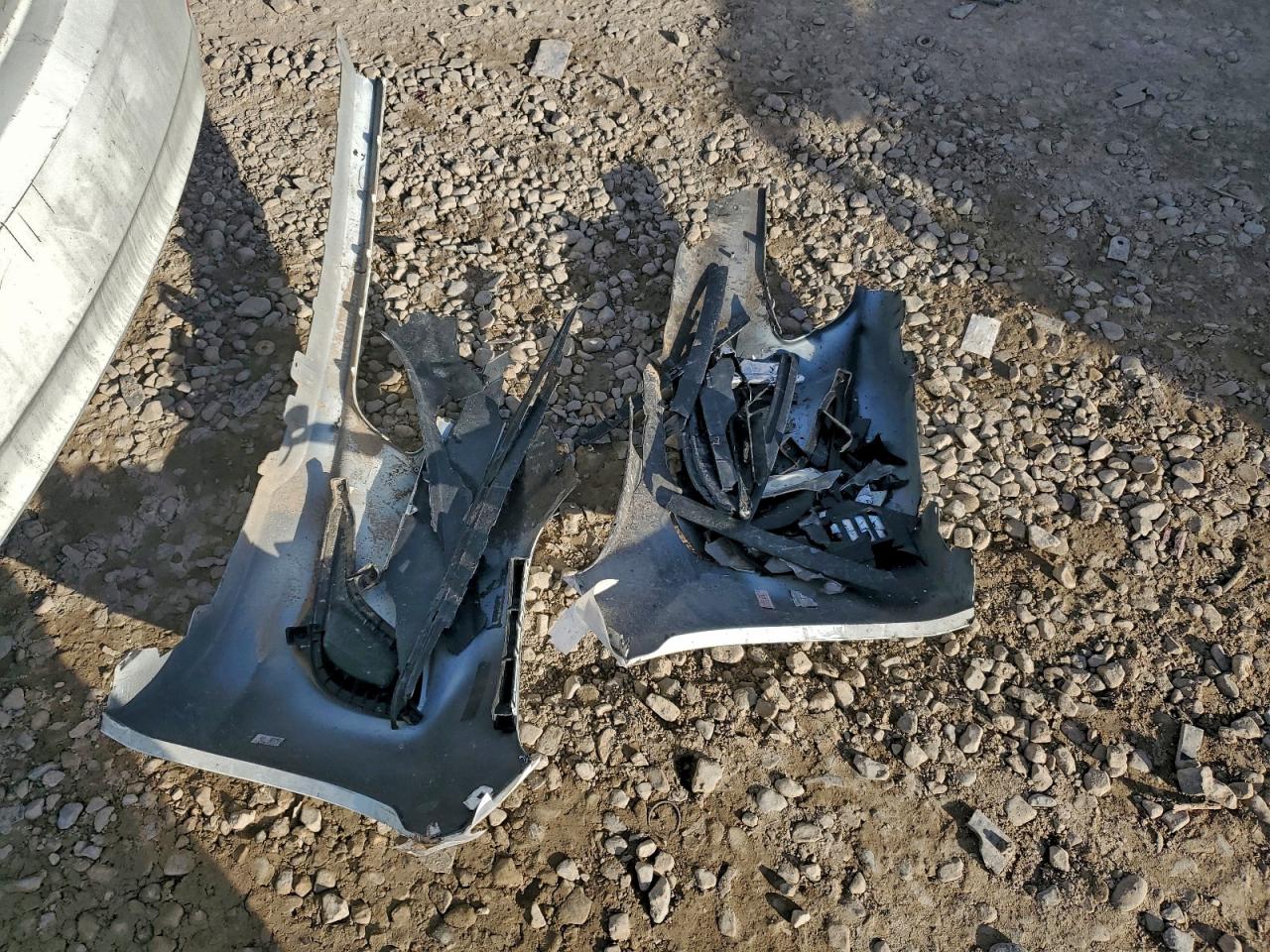 2013 Hyundai Accent Gls VIN: KMHCT4AE9DU447698 Lot: 95902125