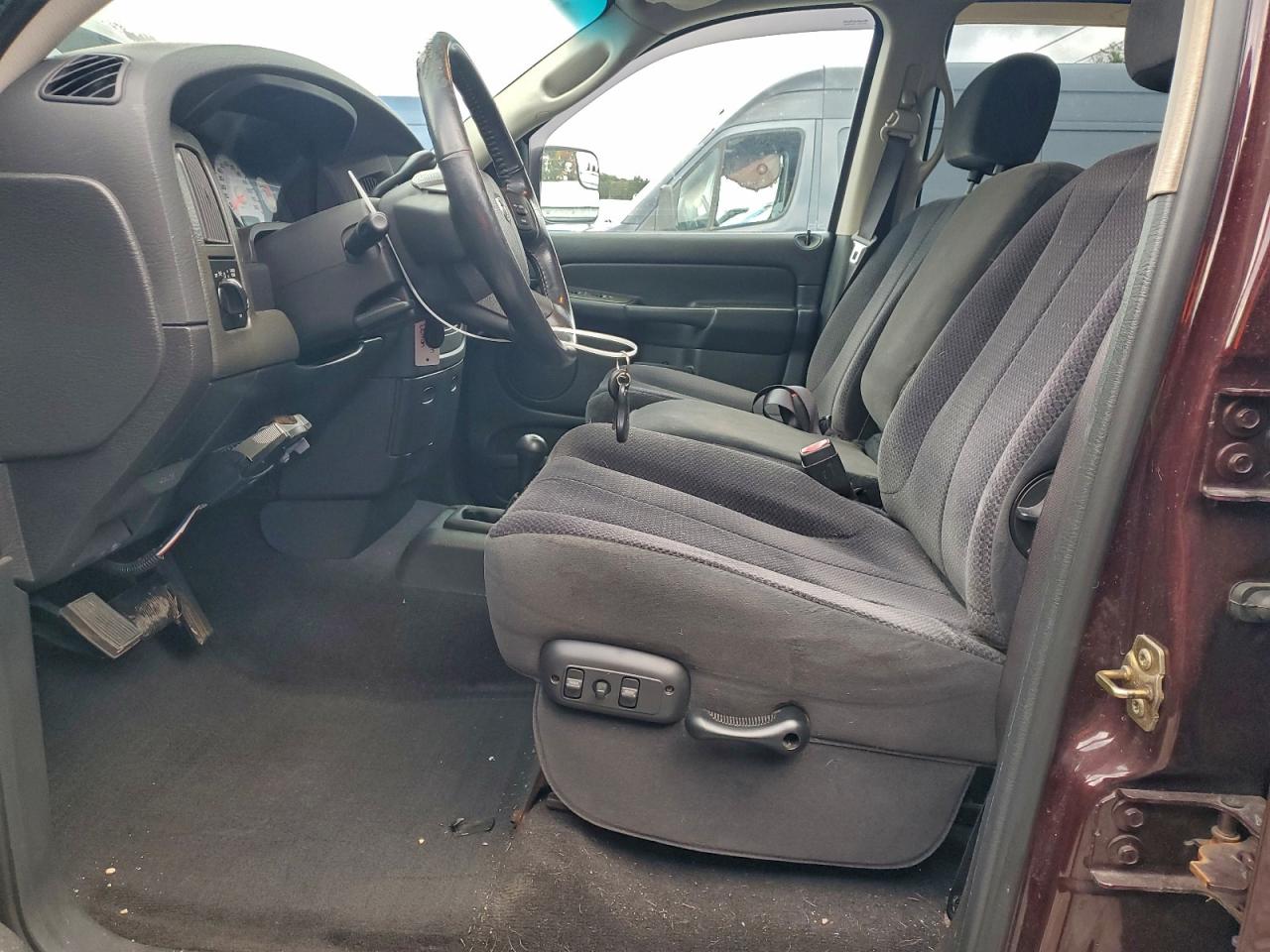 2004 Dodge Ram 3500 St VIN: 3D7LU38C24G267181 Lot: 96155105