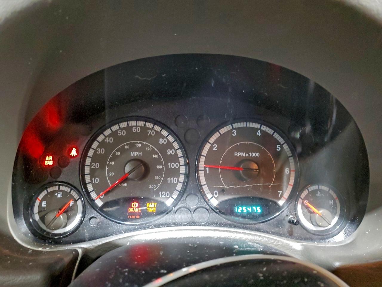 2005 Jeep Liberty Sport VIN: 1J4GL48K15W601984 Lot: 94591595