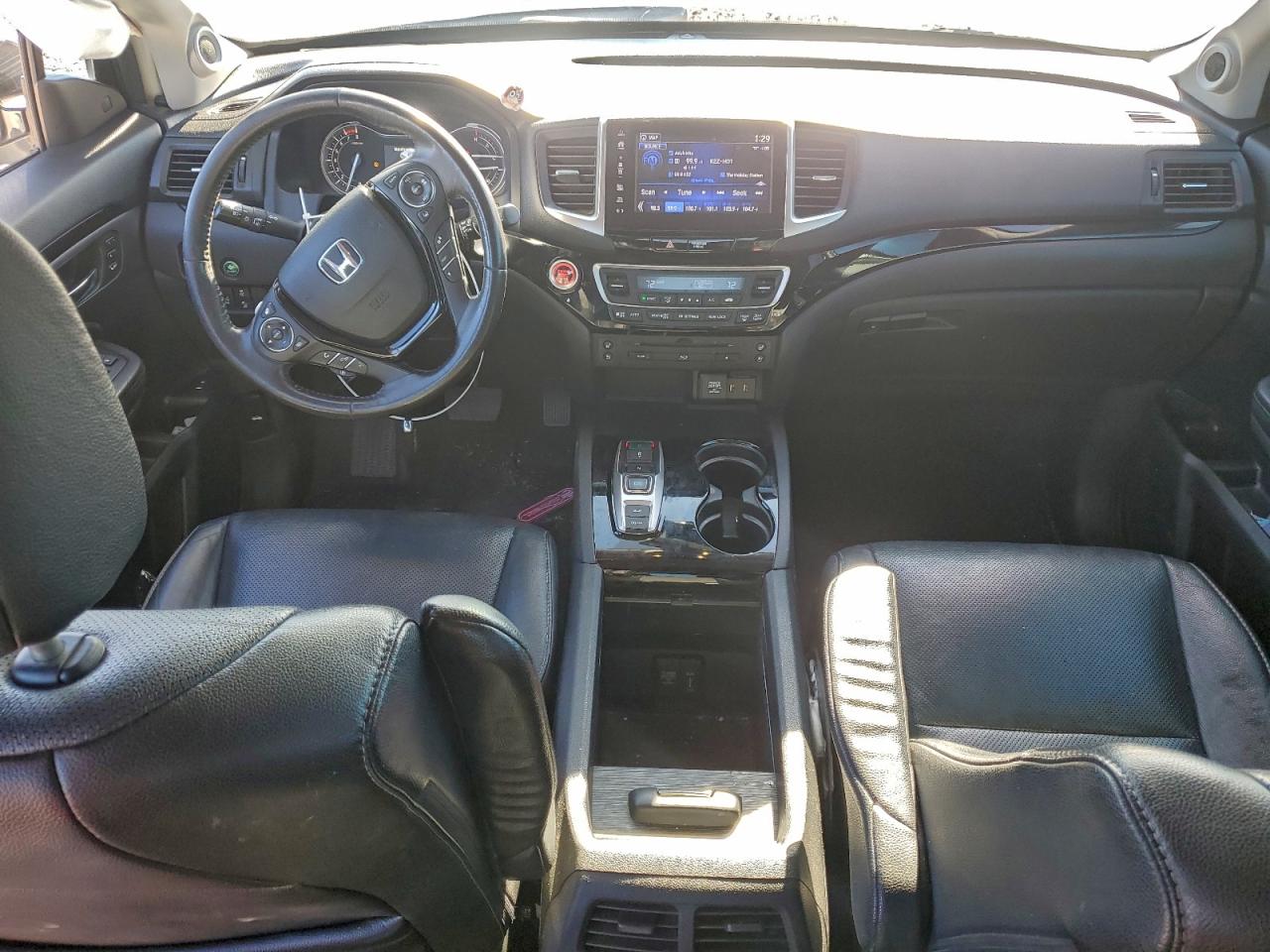 2018 Honda Pilot Elite VIN: 5FNYF6H06JB010639 Lot: 95771865