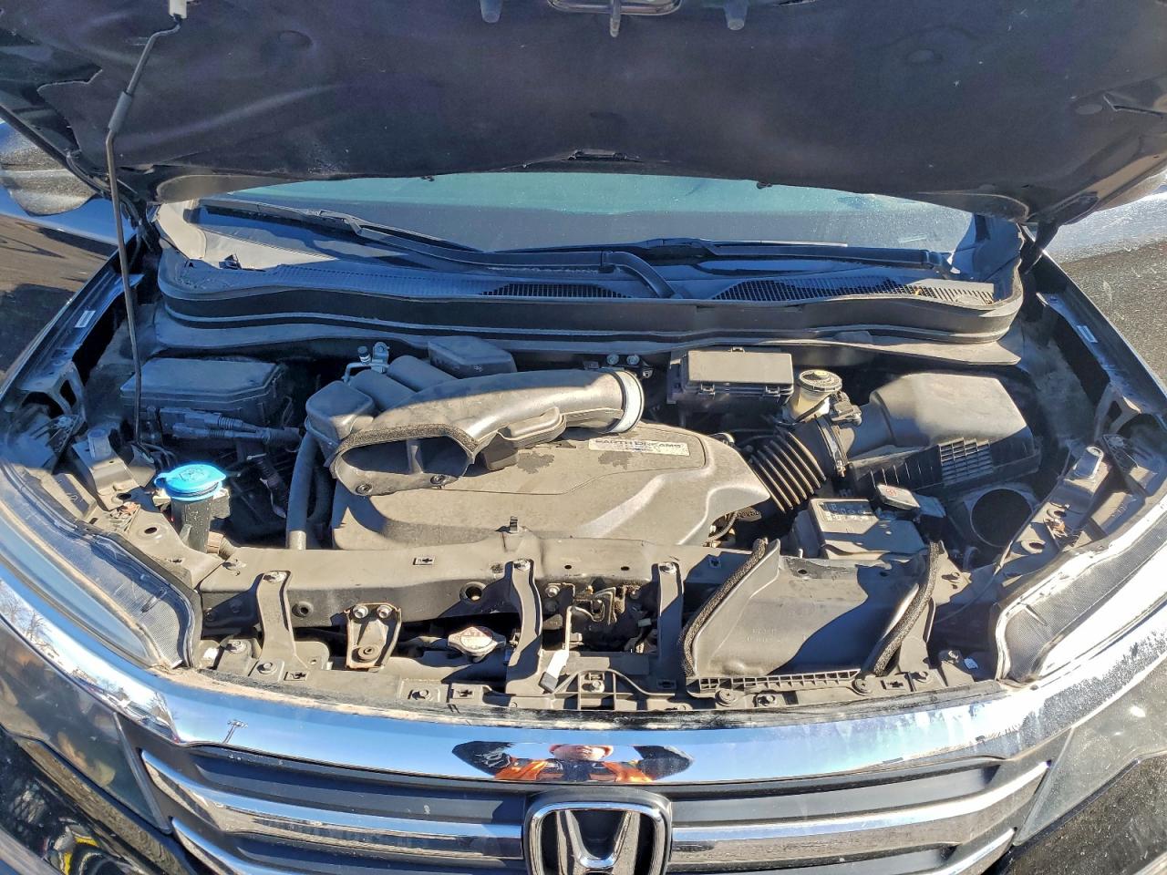 2018 Honda Pilot Exl VIN: 5FNYF6H57JB065872 Lot: 94800935