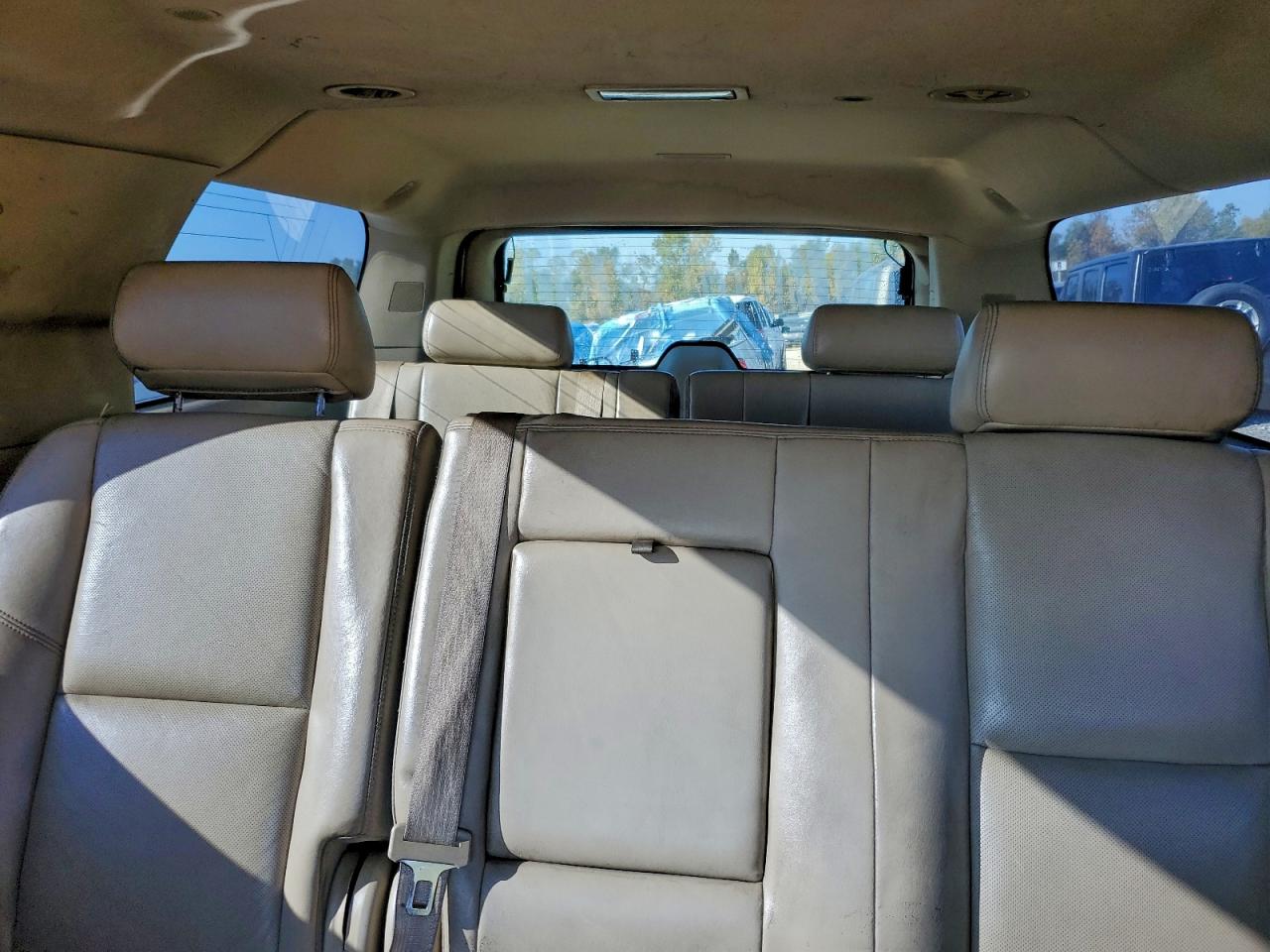 2010 GMC Yukon Xl Denali VIN: 1GKUCMEF3AR138372 Lot: 96093375