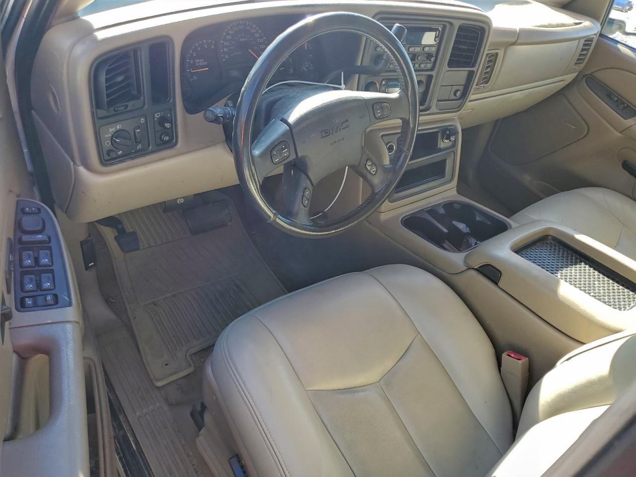 2005 GMC Yukon VIN: 1GKEC13T85J141722 Lot: 97278925