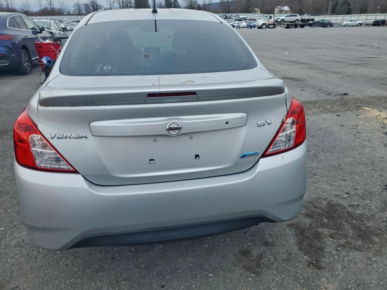 2016 Nissan Versa S VIN: 3N1CN7AP1GL890091 Lot: 96054035