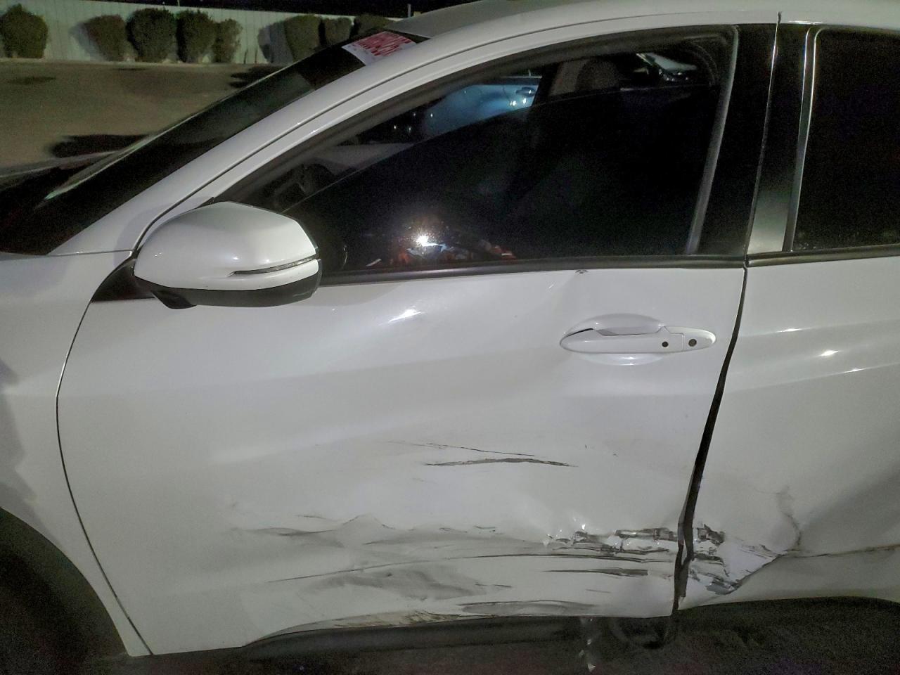 2016 Honda Hr-V Ex VIN: 751034 Lot: 96850425