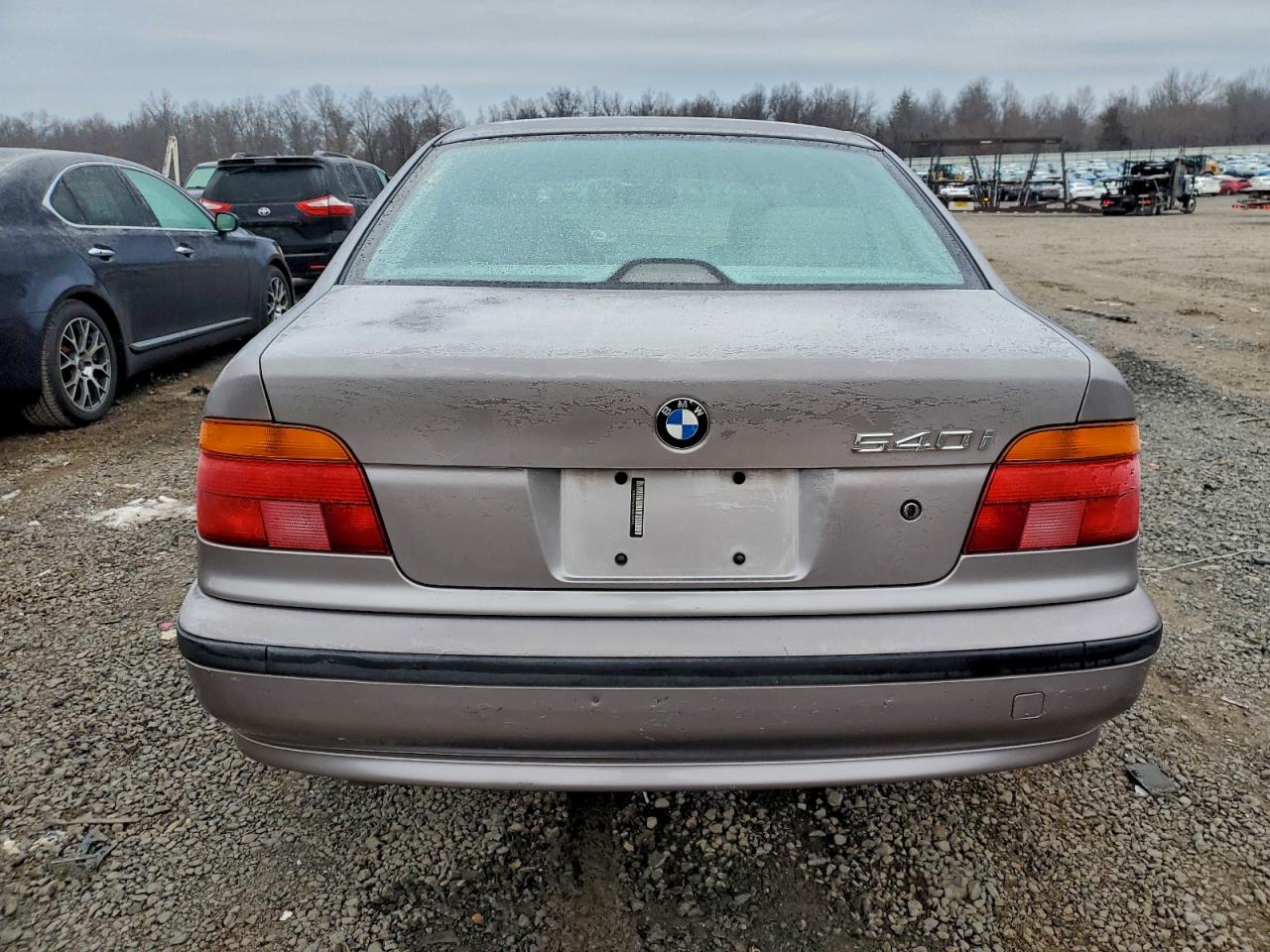 IV (E39)
