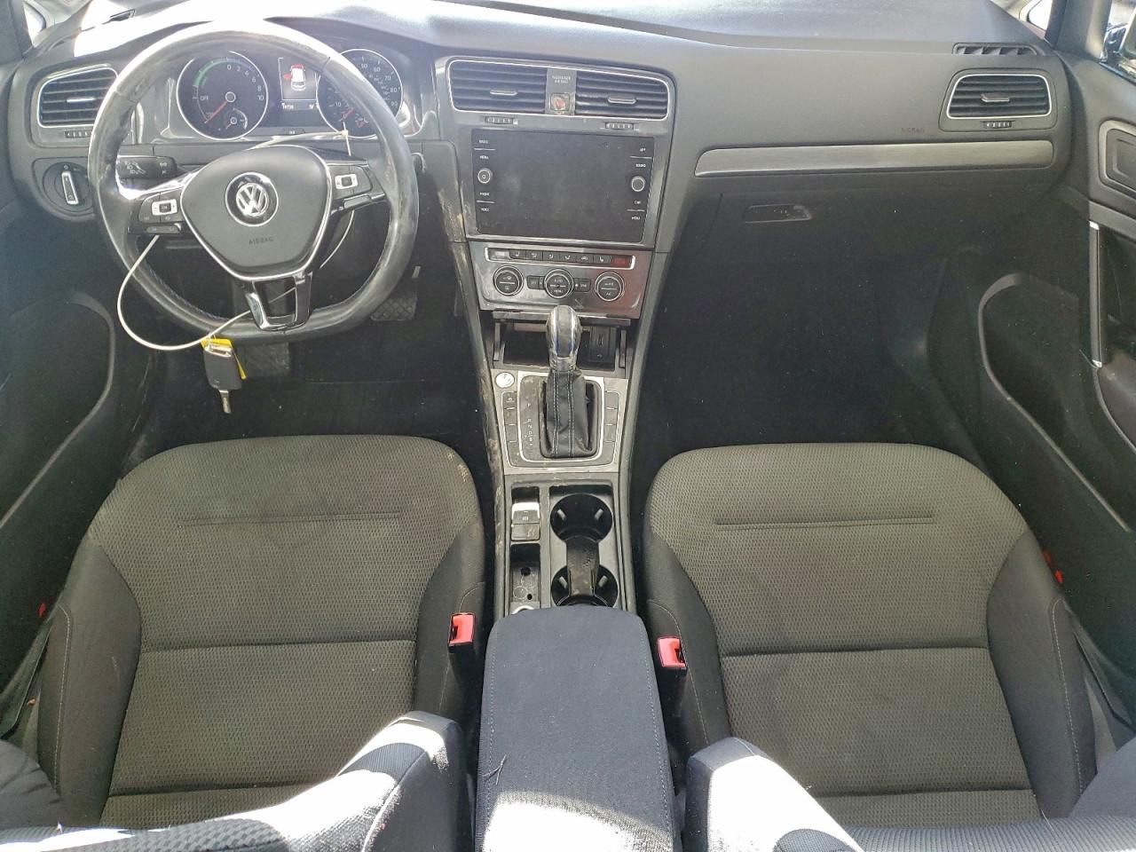 2019 Volkswagen E-Golf Se VIN: WVWKR7AU4KW910940 Lot: 95728175