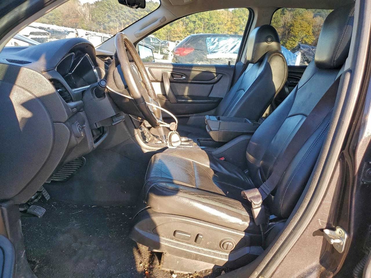 2017 Chevrolet Traverse Lt VIN: 1GNKRHKD0HJ154363 Lot: 96358245