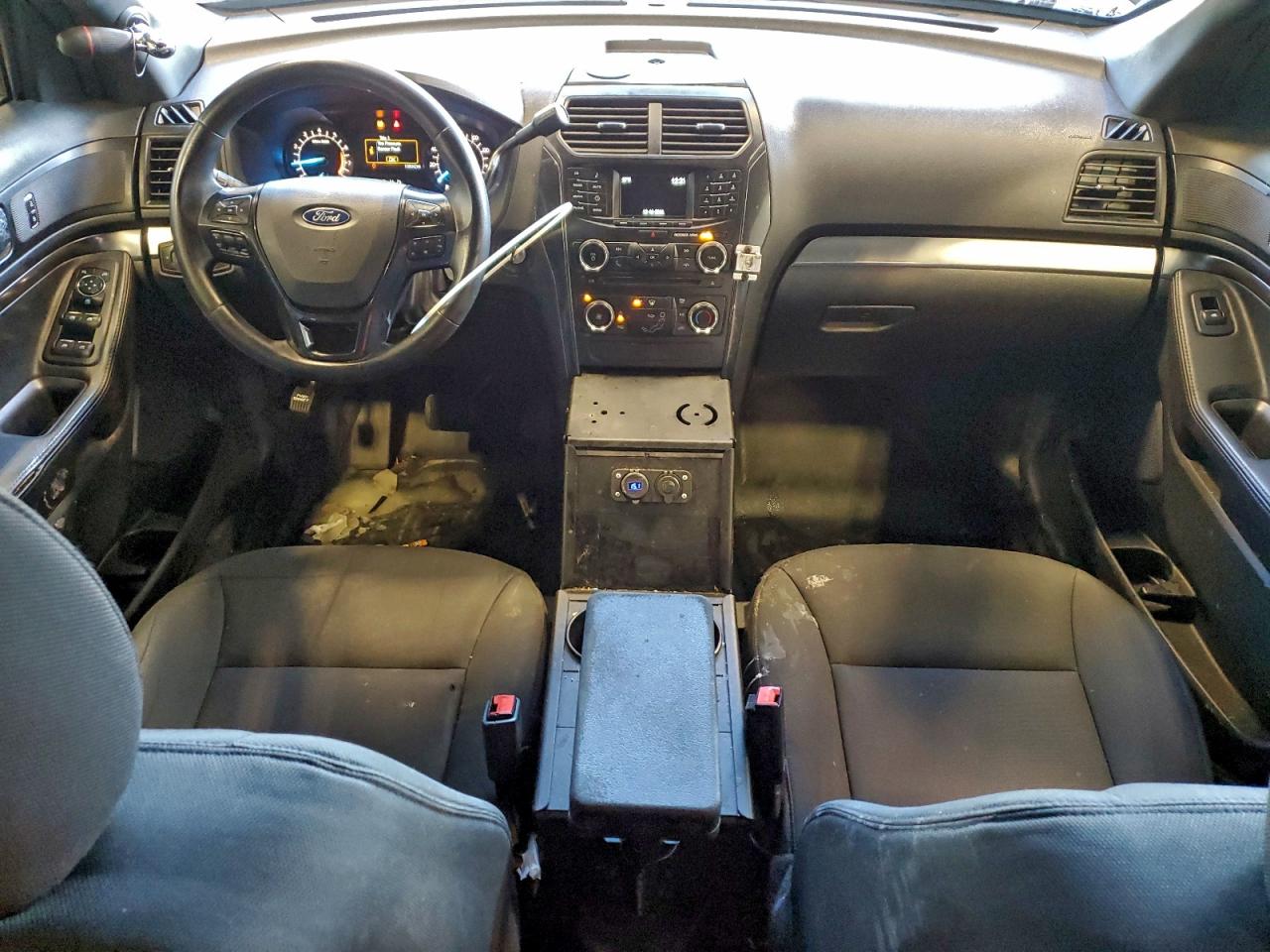 2018 Ford Explorer Police Interceptor VIN: 1FM5K8AR9JGA83864 Lot: 97419465