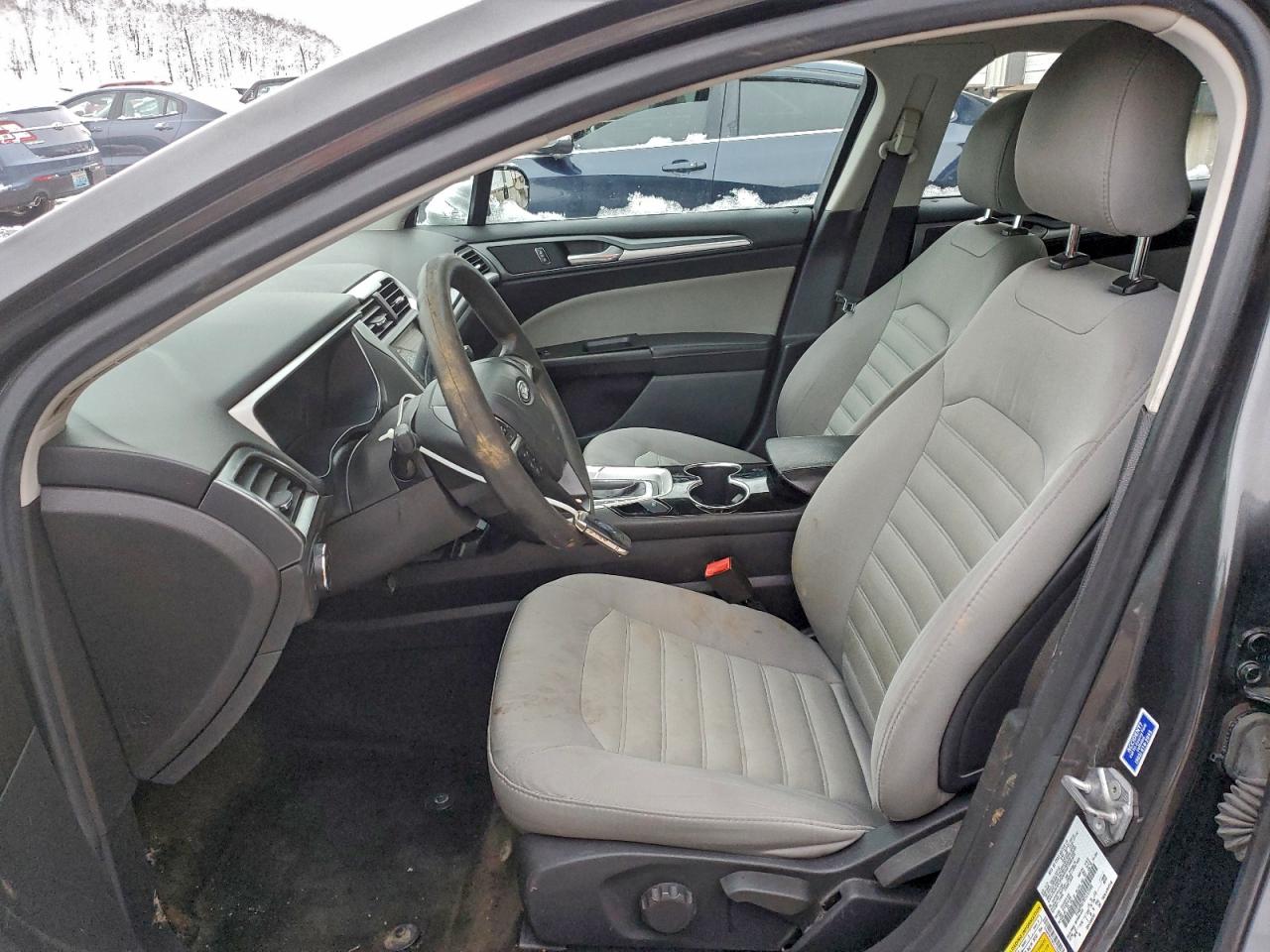 2015 Ford Fusion S VIN: 1FA6P0G79F5117540 Lot: 94989725