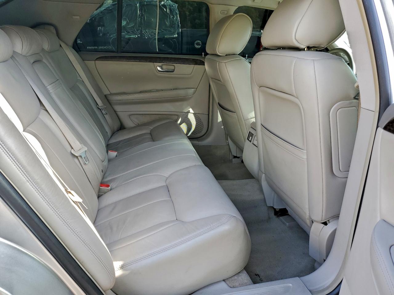 2010 Cadillac Dts VIN: 1G6KA5EY8AU125374 Lot: 96576405