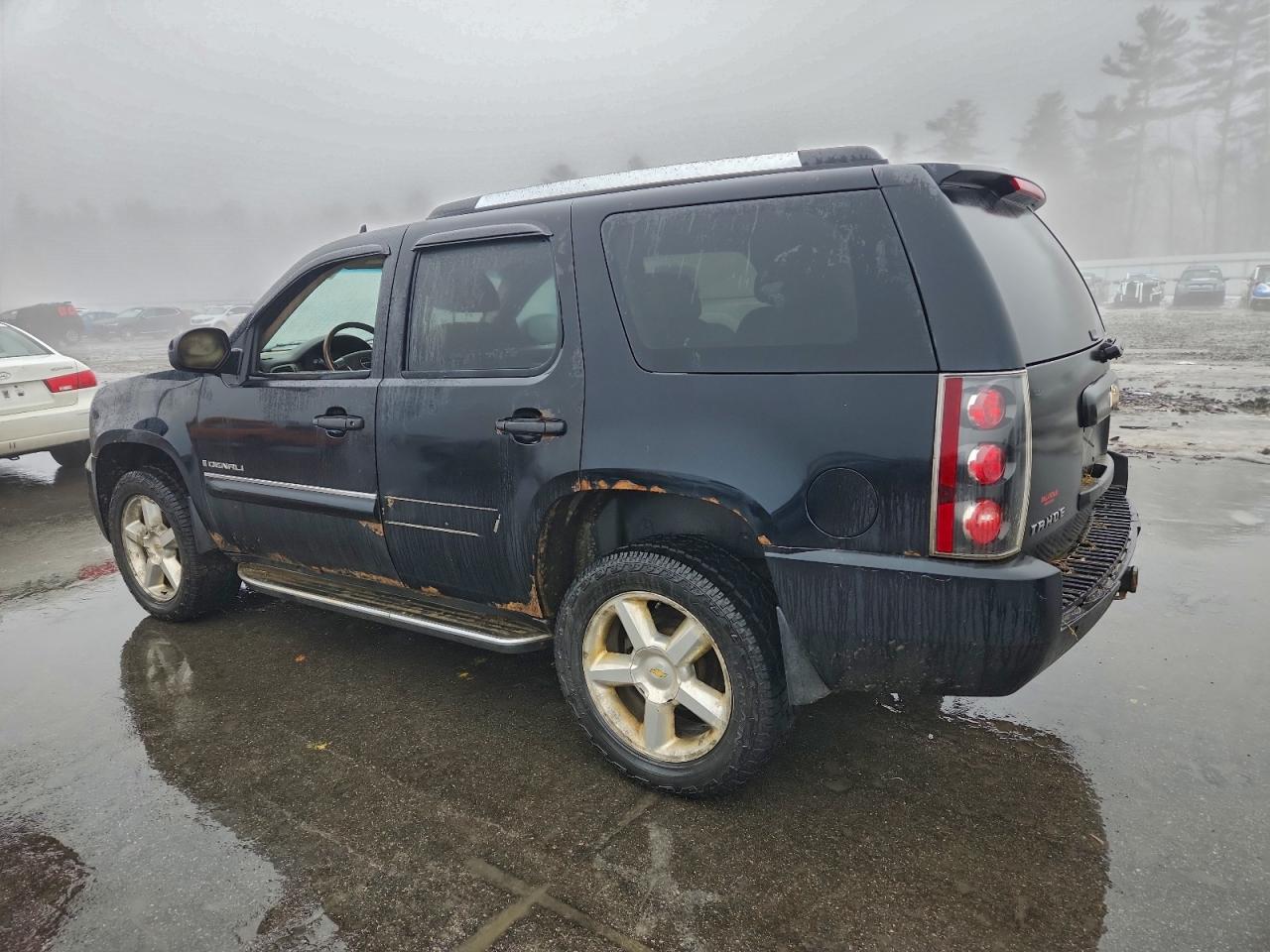 2007 GMC Yukon Denali VIN: 1GKFK63867J301700 Lot: 97120365